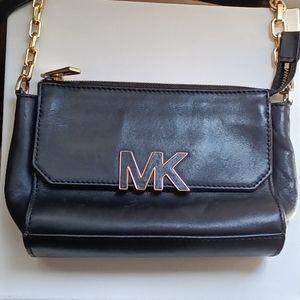 Micheal Kors small crossbody bag